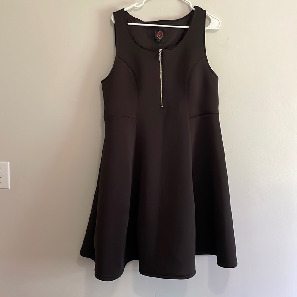Torrid X Rebel Wilson black half zip fit and flare dress size 1